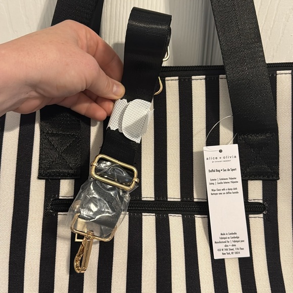 Alice & Olivia - Picture 6 of 6